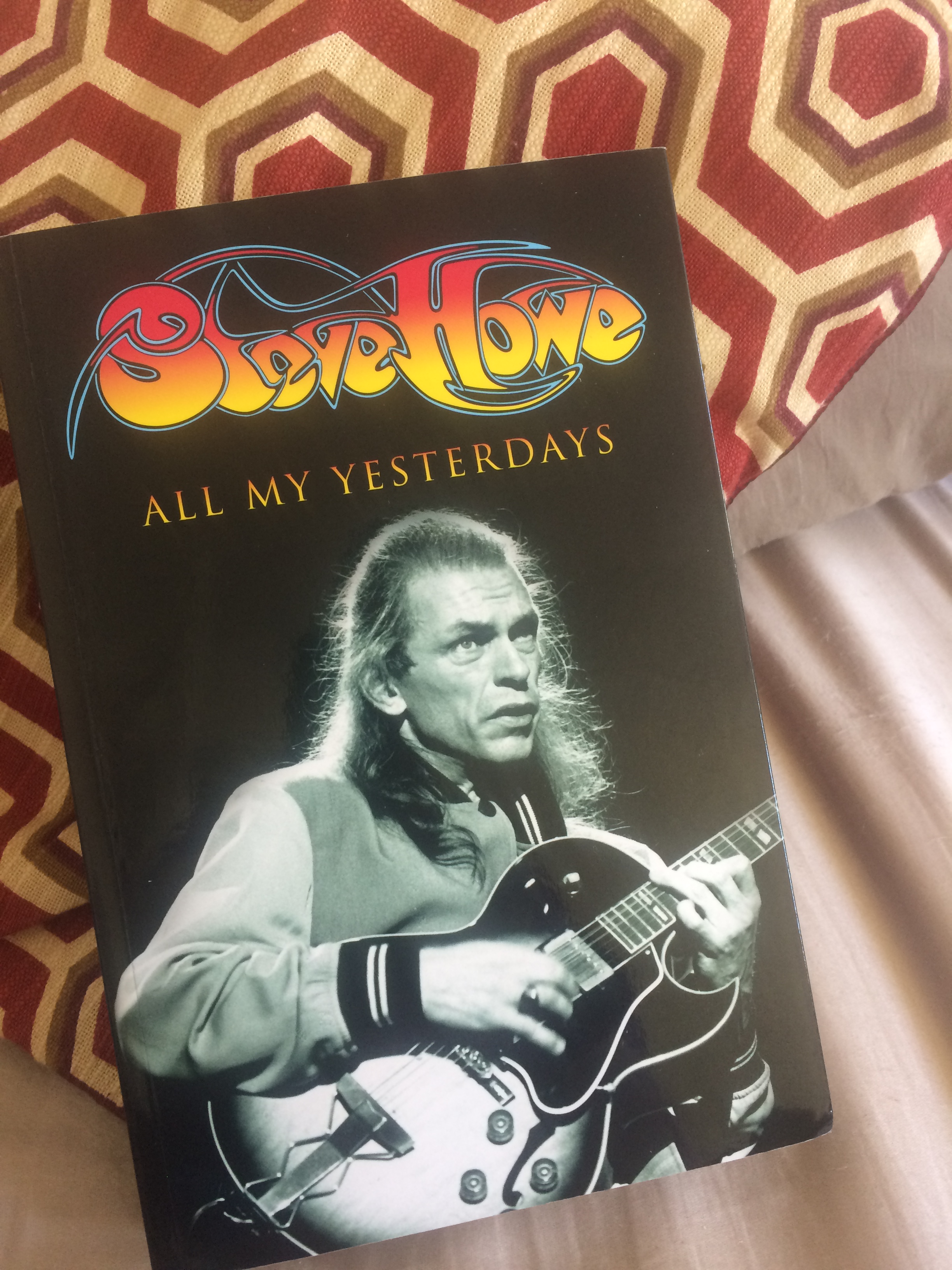 Howe it goes, in and beyond Yes – Exploring the Music of Yes